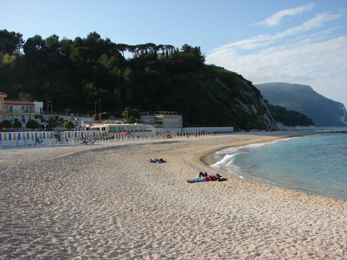La Casina Delle Fate Ξενοδοχείο Numana Εξωτερικό φωτογραφία